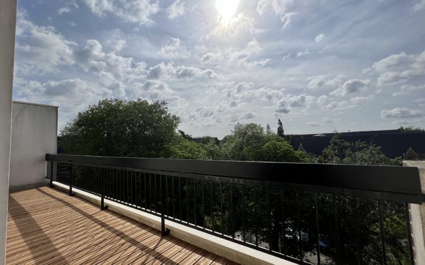 LILLE VAUBAN T4 70m2 TERRASSE
