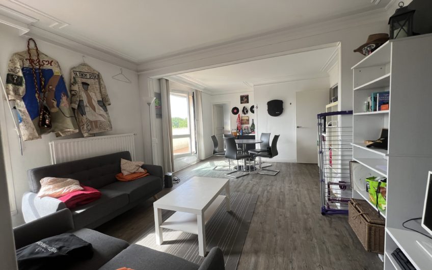 LILLE VAUBAN T4 70m2 TERRASSE