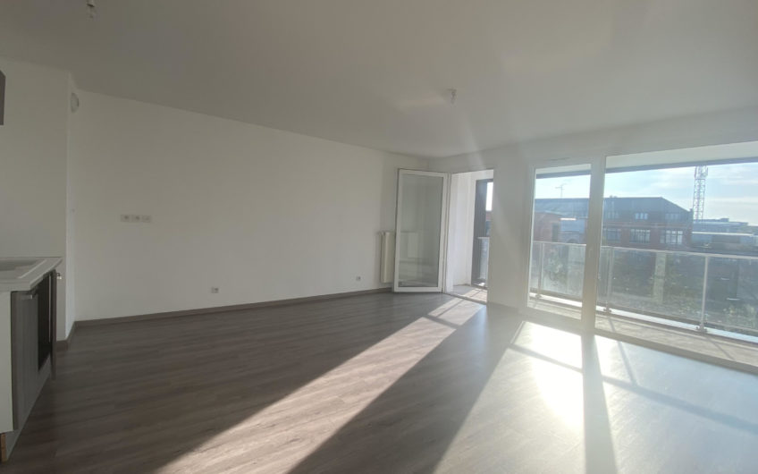 LILLE EURATECHNOLOGIE T3 70m2 Parking & Balcon