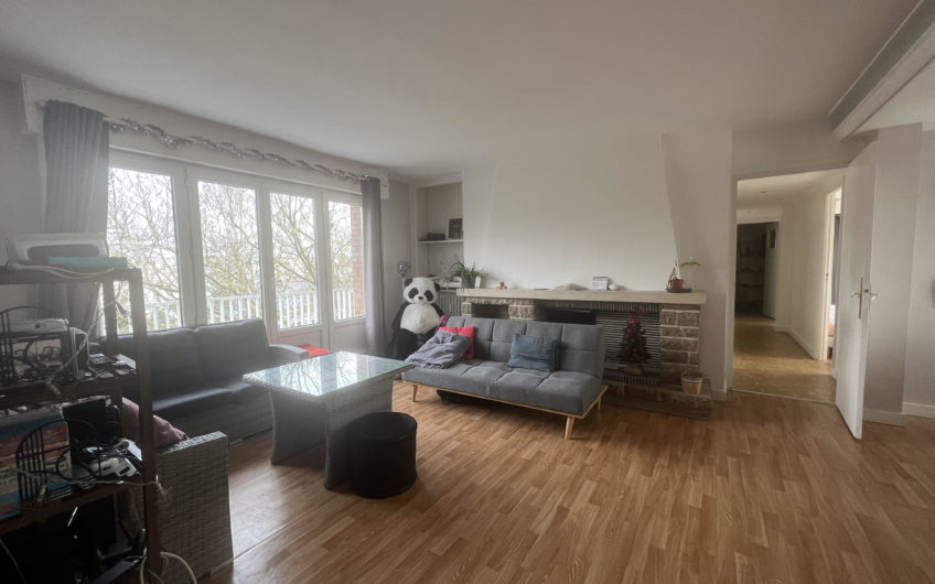 LILLE VAUBAN T5 111m2 BALCON