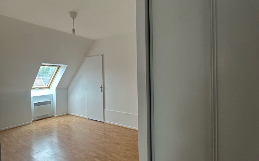 LILLE Vauban/Esquermes T4 90m2 Balcon & Garage