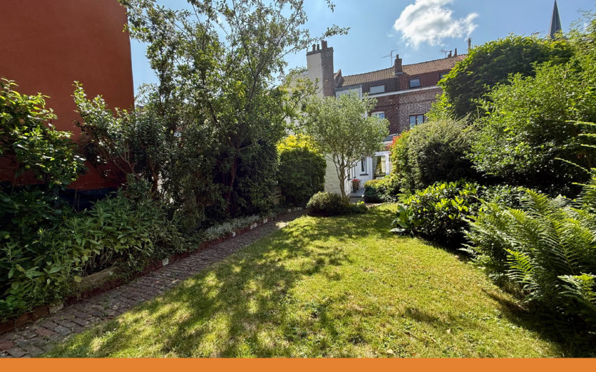 LAMBERSART Maison Familiale 160m2 Jardin & Garages