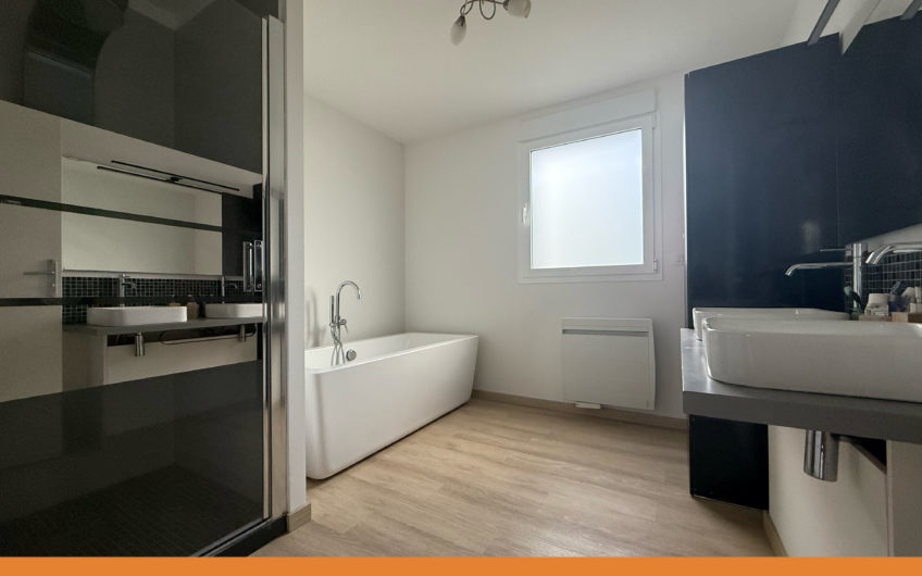 LYS LEZ LANNOY Maison 102m2 Jardin