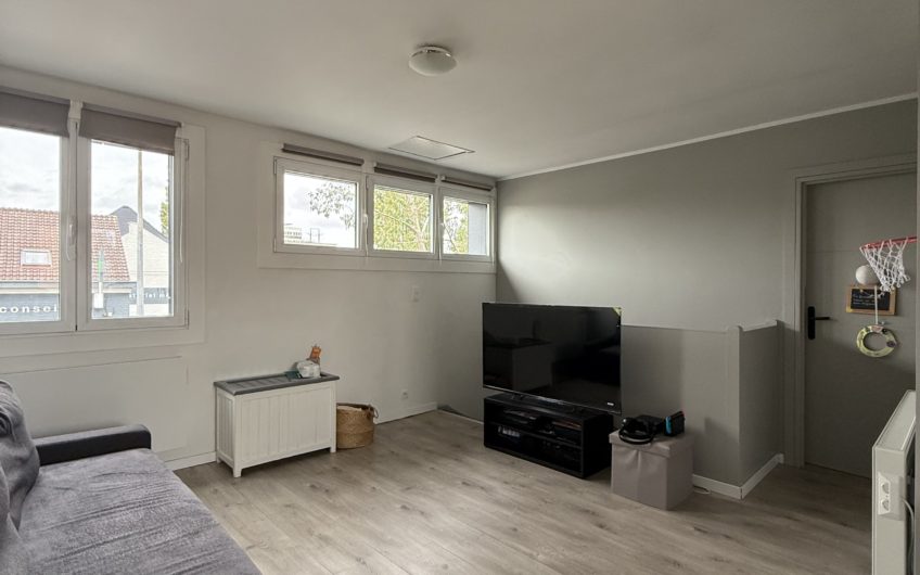 VILLENEUVE D’ASCQ T2 bis 47m2