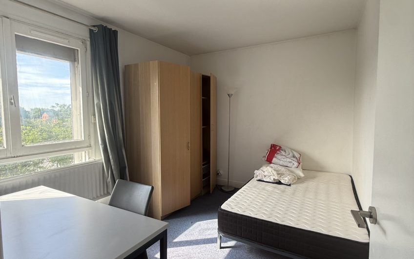 LILLE VAUBAN T4 70m2 TERRASSE