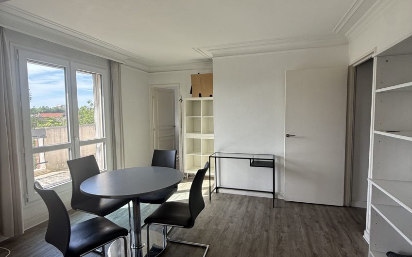 LILLE VAUBAN T4 70m2 TERRASSE